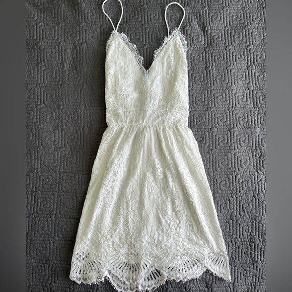 Aooksmery Dresses & Skirts - Aooksmery White Lace Dress